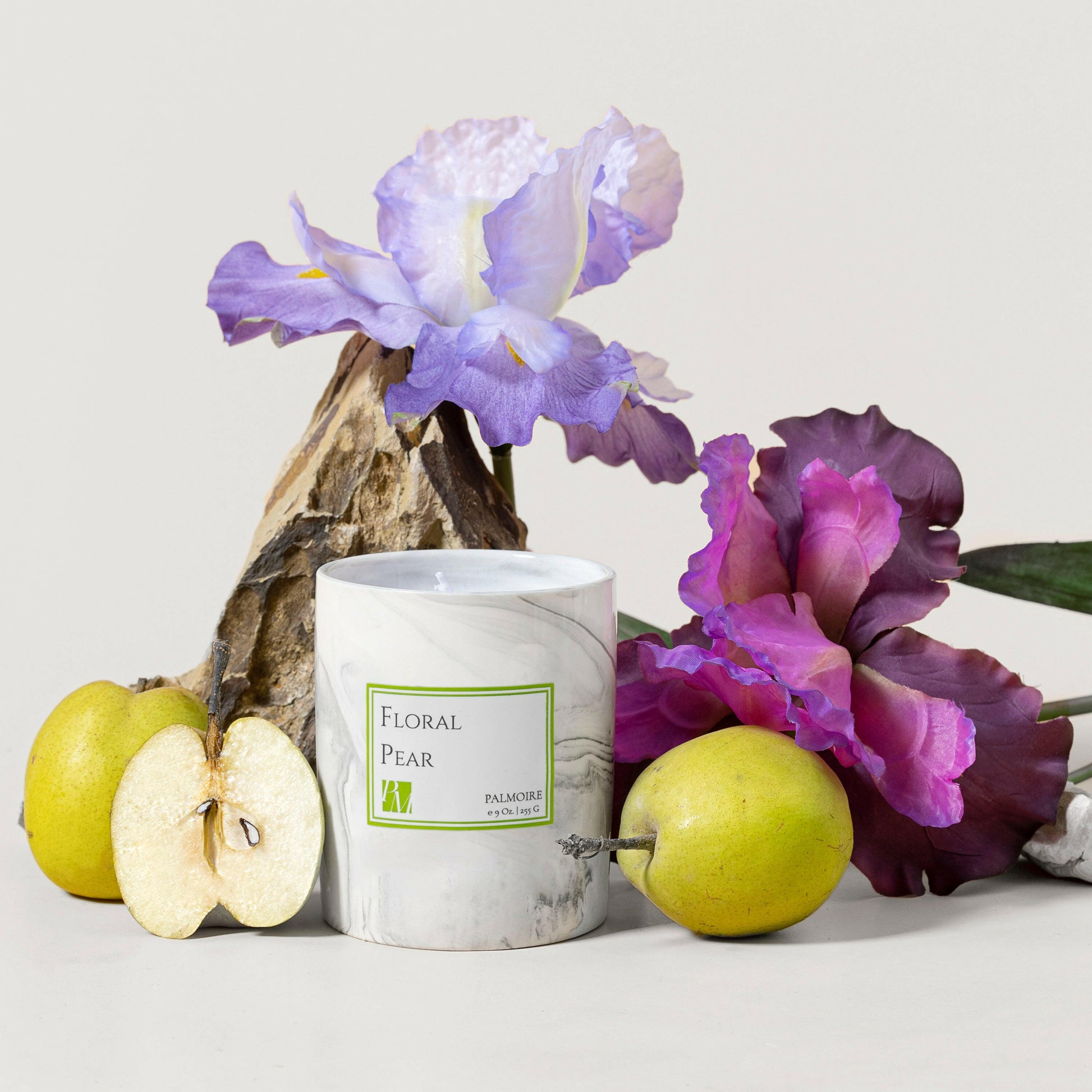 Floral Pear Soy Wax Candle – Refreshing Melon, Pear & Floral Blend.