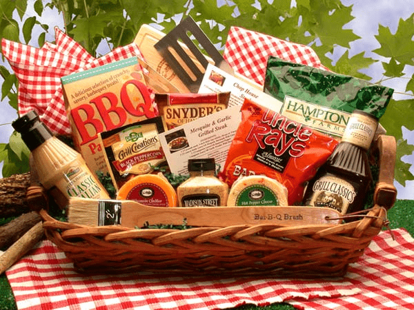 Grill Master’s Ultimate BBQ Gift Basket – Gourmet Barbecue Essentials