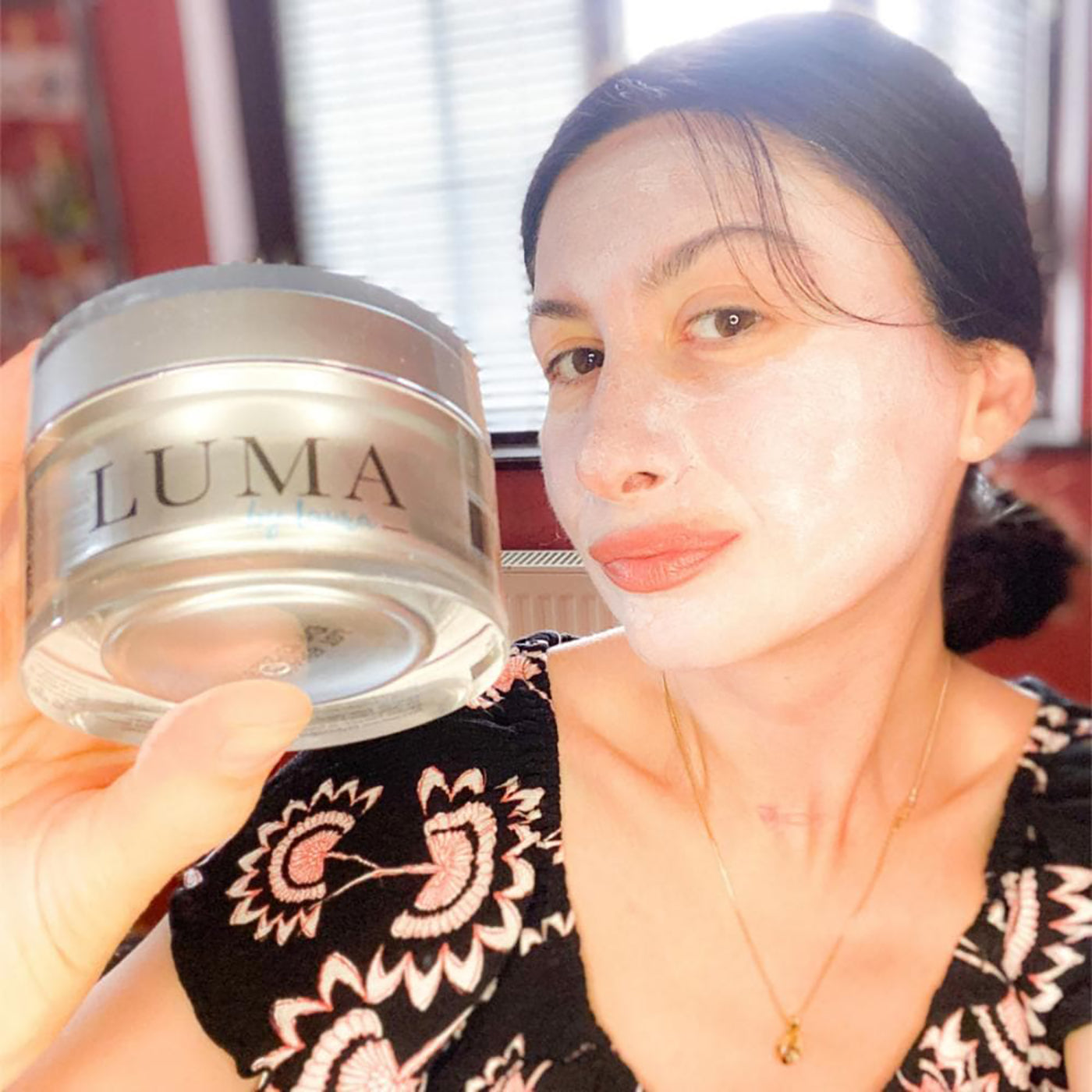 Anti-Blemish Facial Mask with Zinc, Sulfur, Salicylic & Bentonite Clay.